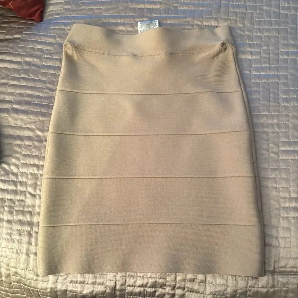 Bcbgmaxazria Tan Oatmeal Bandage Mini Skirt Medium